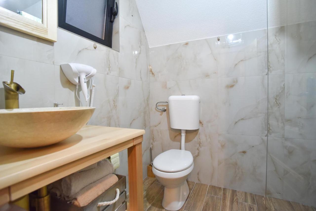 Guest House Max Žabljak Εξωτερικό φωτογραφία